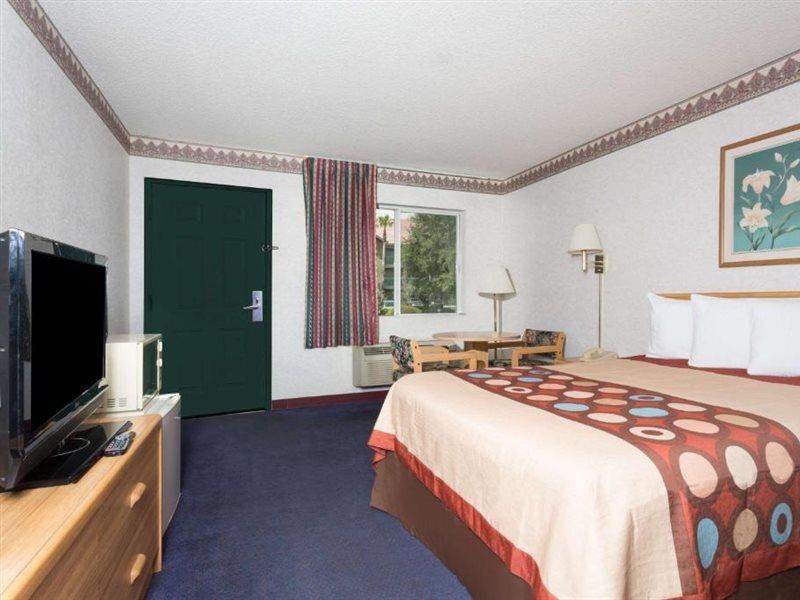 Days Inn By Wyndham Phoenix West מראה חיצוני תמונה